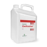 Une vue de profil d'un bidon de 5 litres du produit Deltastar. Sur le coté figure l'étiquette du produit de couleur rouge et blanche